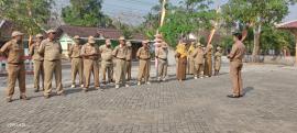 Apel Pagi Rutin, Lurah Ngipak Tekankan Pelunasan PBB-P2 dan Kehadiran di Final Turnamen Voli